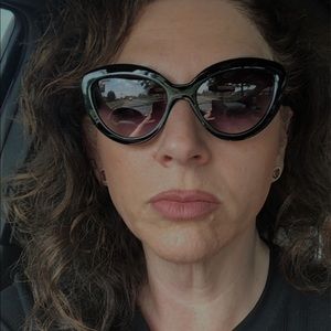 Meet your Posher, Barbara